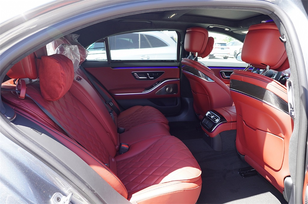 2026 Mercedes Benz S 580 4MATIC photo 13