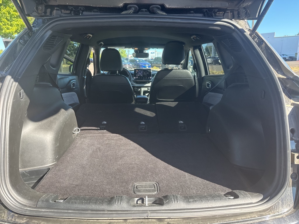 2024 Jeep Compass Latitude photo 21