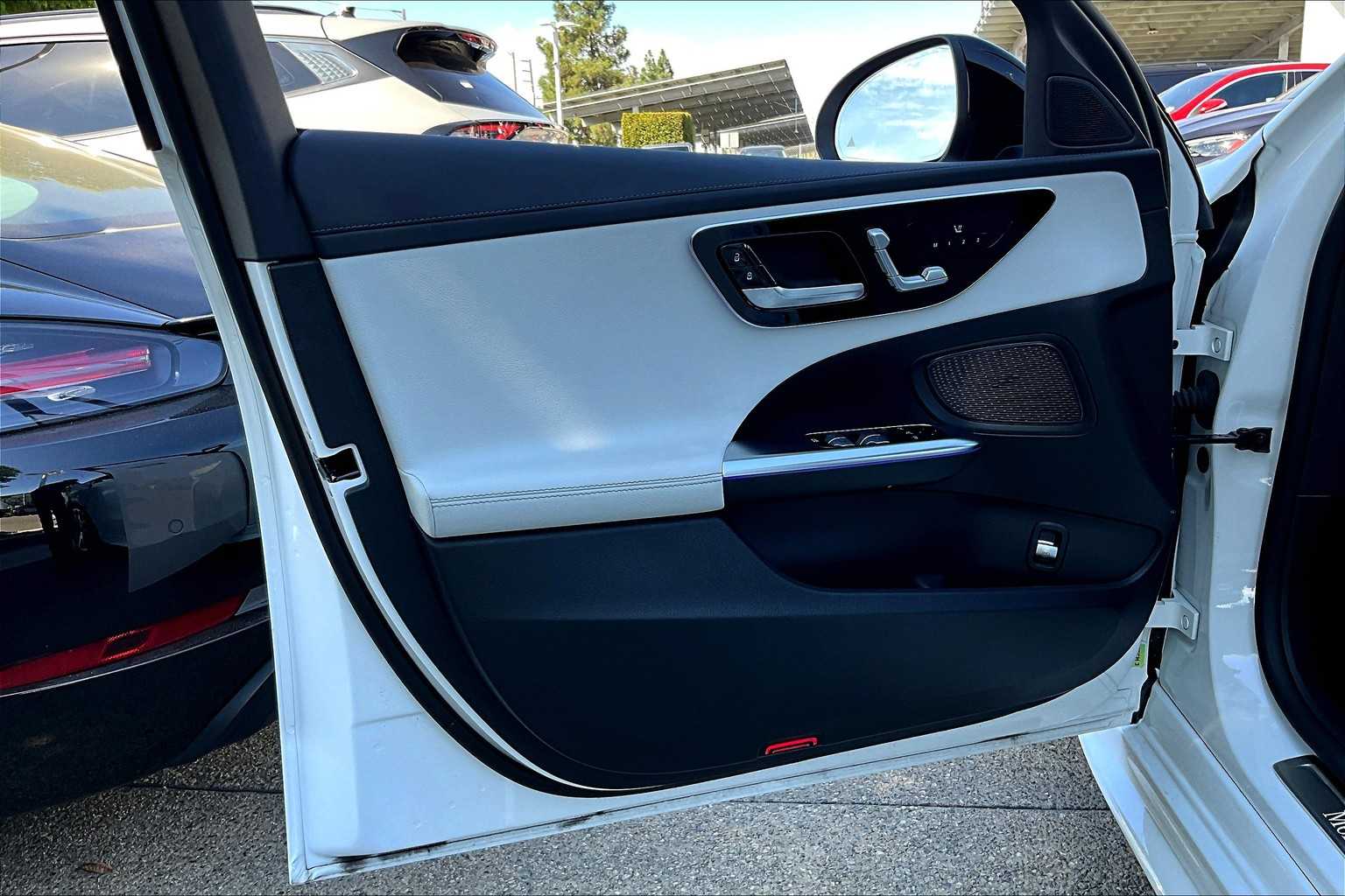 2023 Mercedes Benz C 300 photo 21