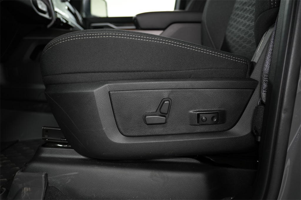 2026 Ram 2500 Big Horn photo 17