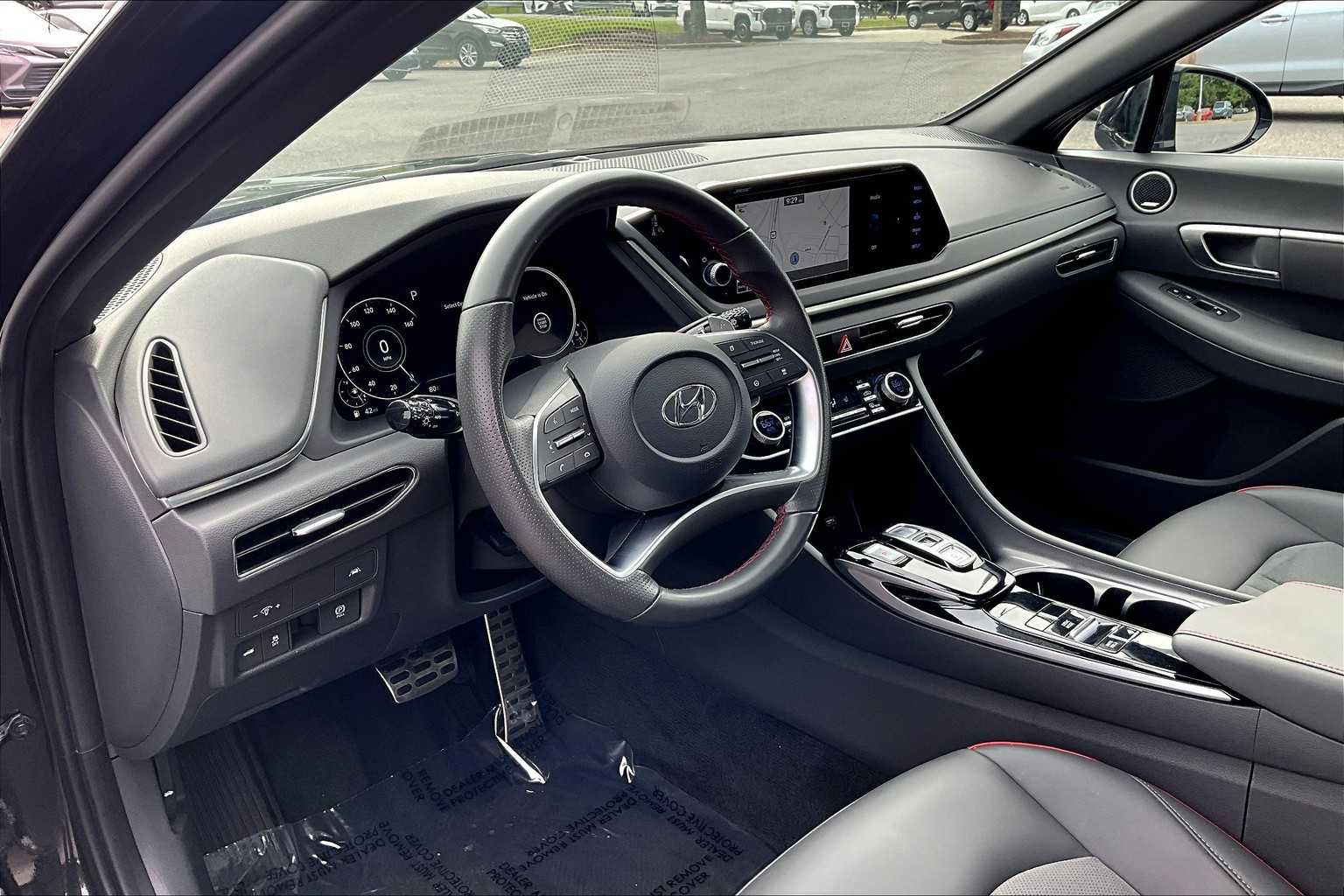 2022 Hyundai Sonata SEL Plus photo 17