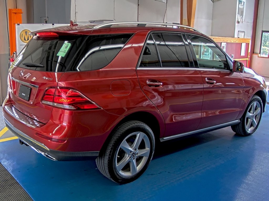 2017 Mercedes Benz GLE 350 4MATIC photo 4