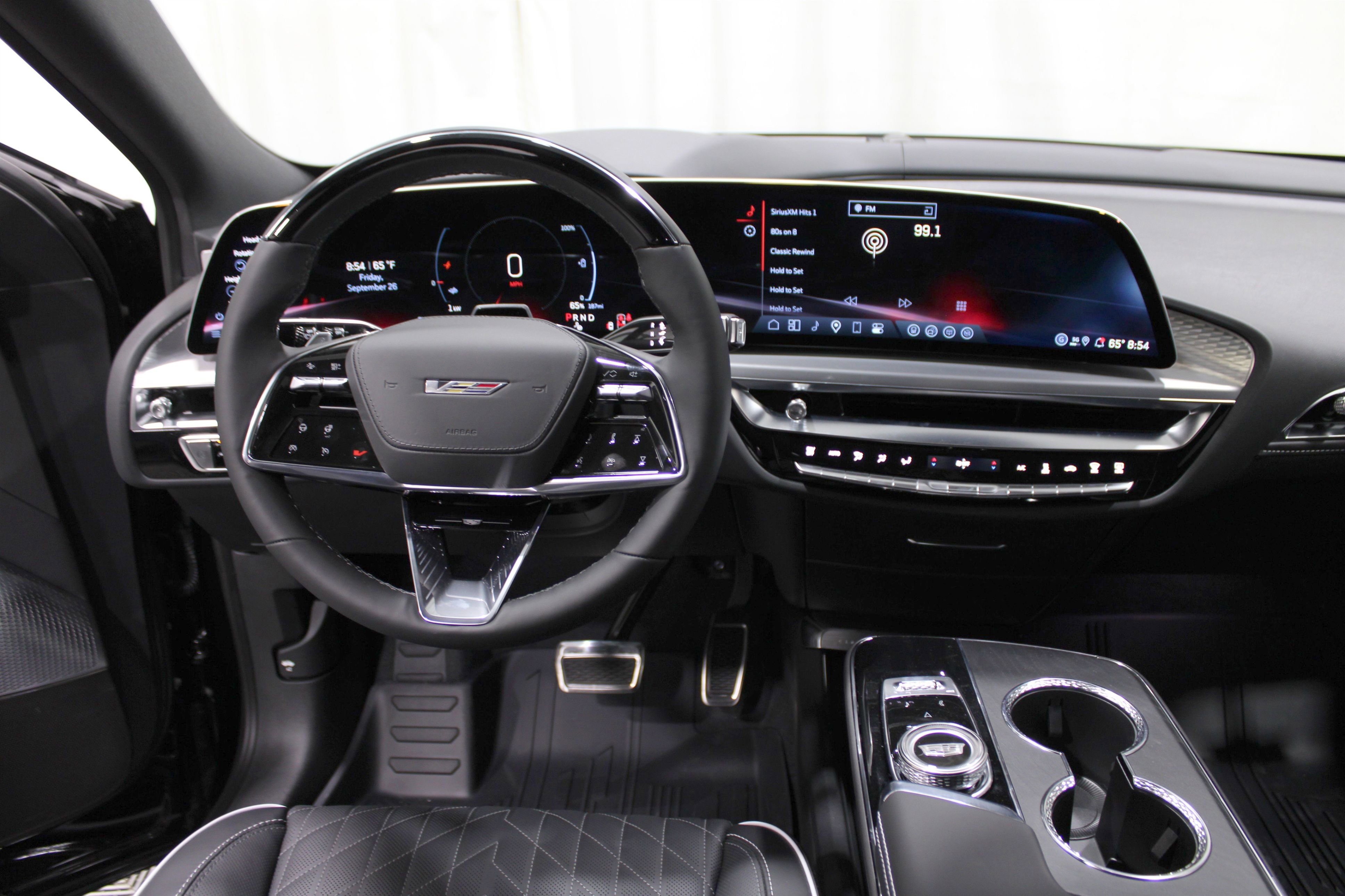 2026 Cadillac Lyriq photo 2