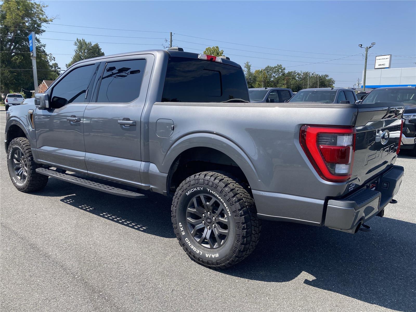 2023 Ford F-150 XL photo 4