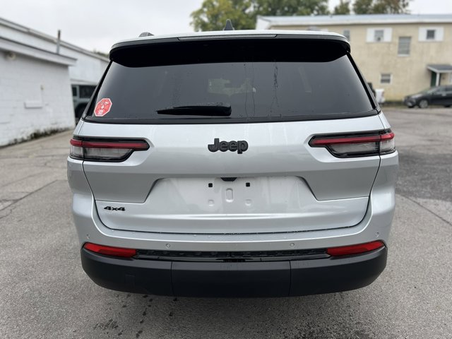 2025 Jeep Grand Cherokee Altitude X photo 4