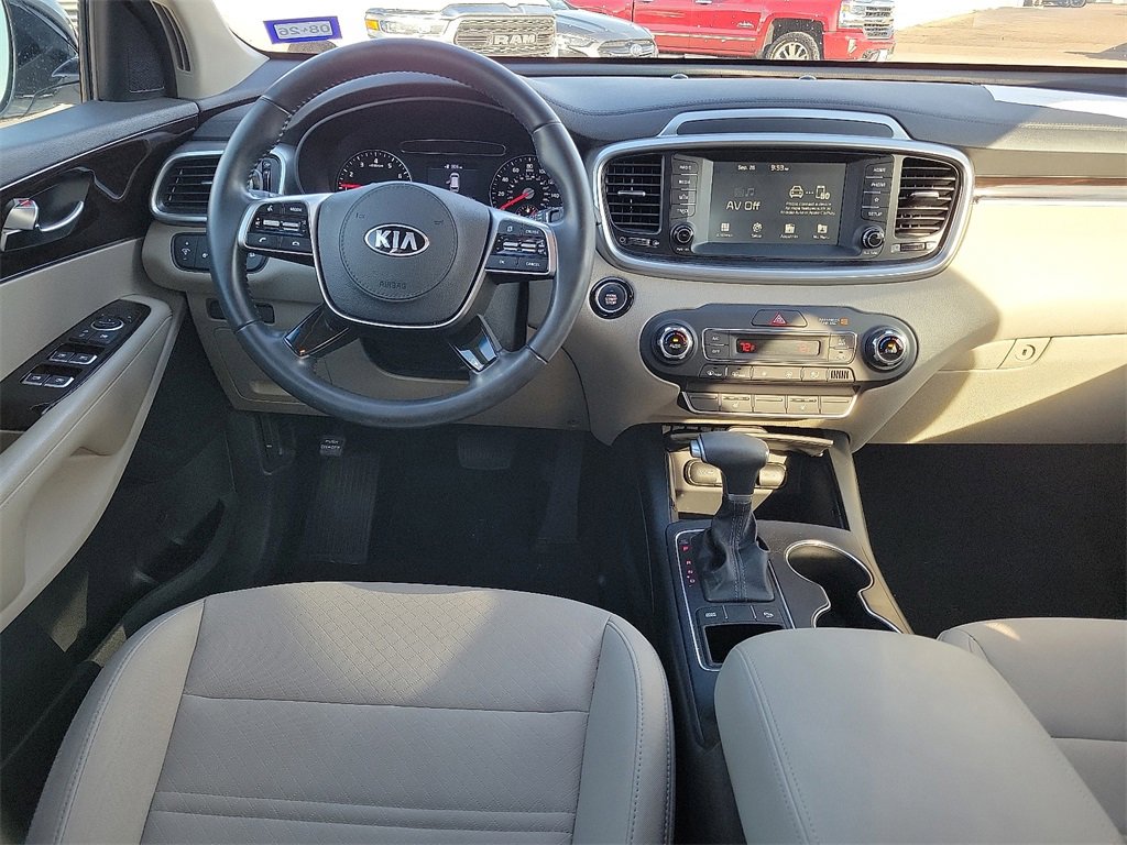 2020 Kia Sorento S V6 photo 17