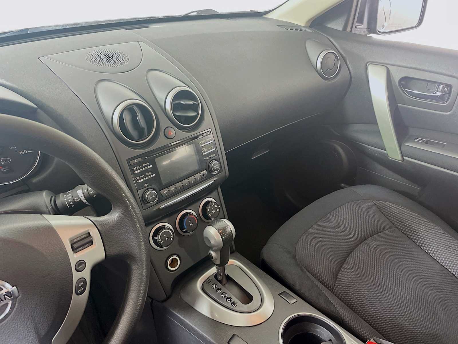 2015 Nissan Rogue Select S photo 18