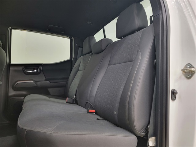 2019 Toyota Tacoma TRD Off-Road photo 14