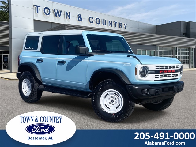 2025 Ford Bronco 4-Door Heritage Editon's photo