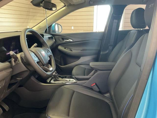2025 Buick Encore GX Sport Touring photo 9