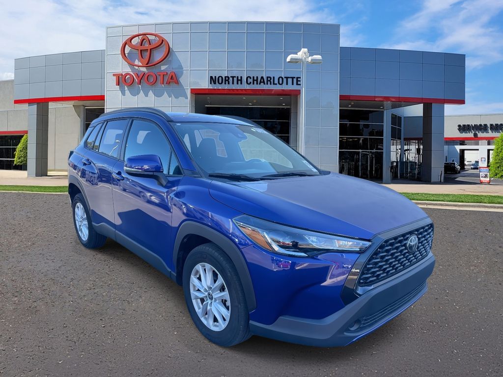 2022 Toyota Corolla Cross LE