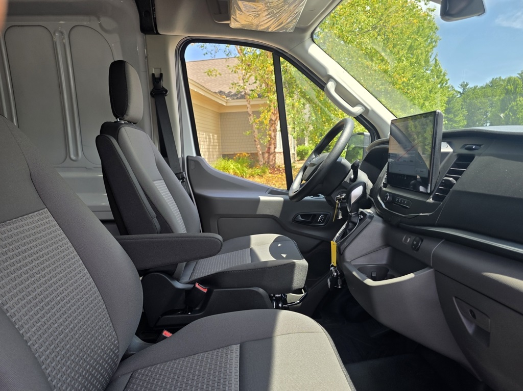 2025 Ford Transit photo 12