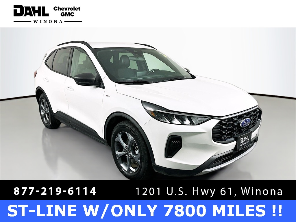 2025 Ford Escape ST-Line's photo