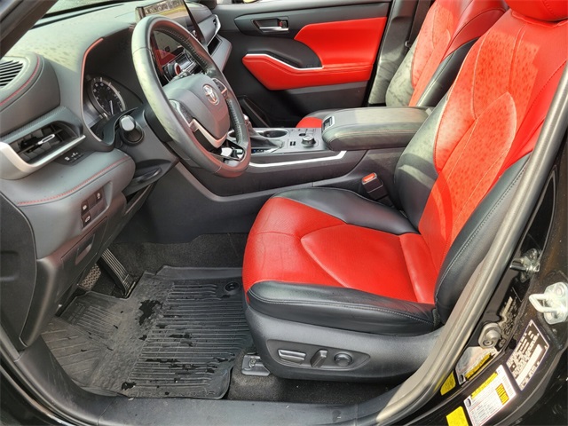 2023 Toyota Highlander XSE photo 8
