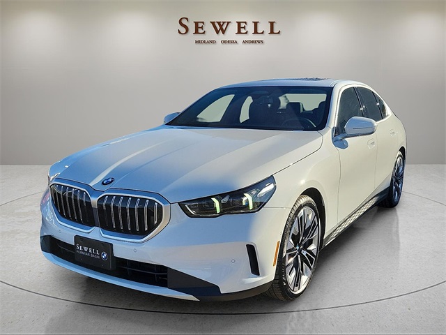 2025 BMW 5 Series 530i's photo