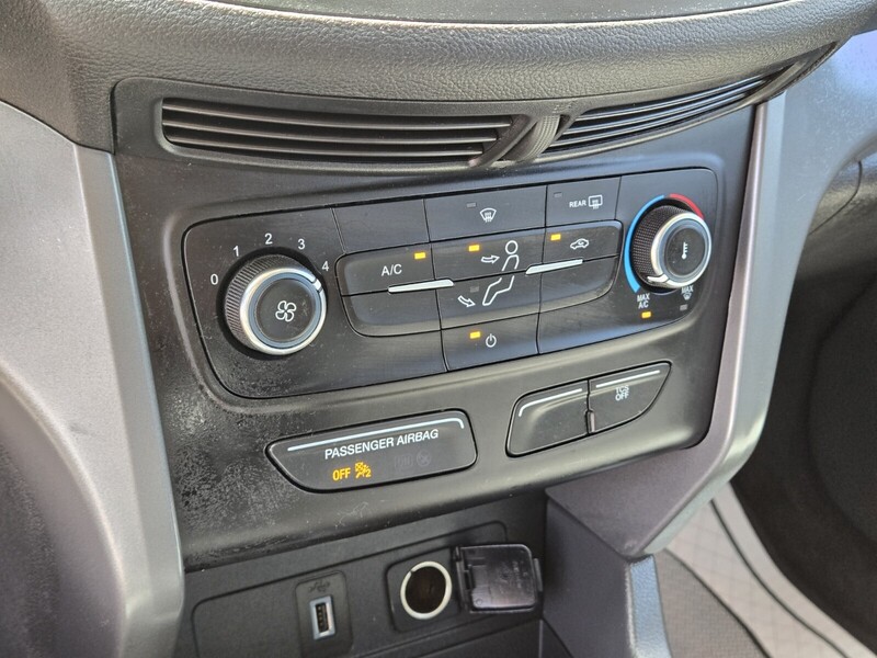 2018 Ford Escape S photo 19