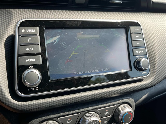 2025 Nissan Kicks Play S photo 28