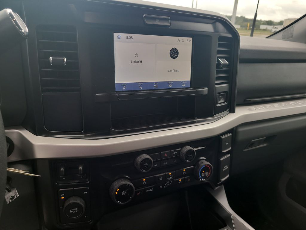2026 Ford F-350 XLT photo 17