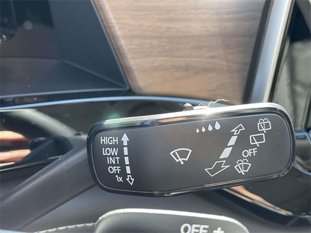 2026 Volkswagen Atlas SE Technology photo 29