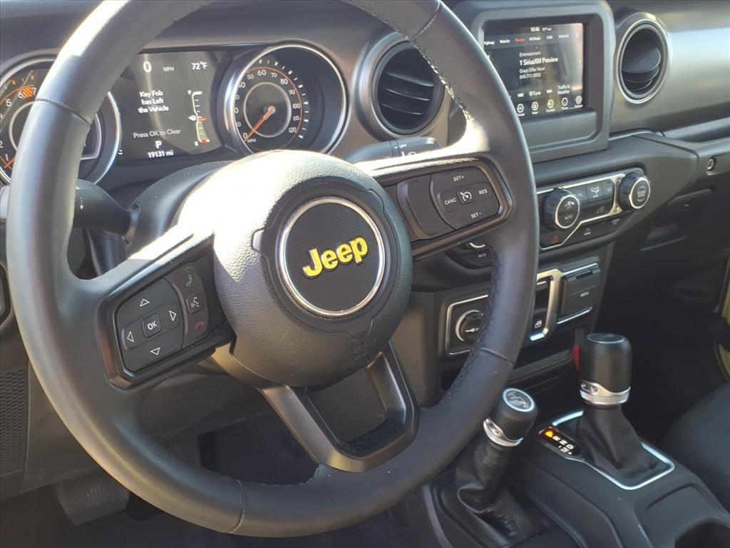 2023 Jeep Wrangler Sport S photo 4