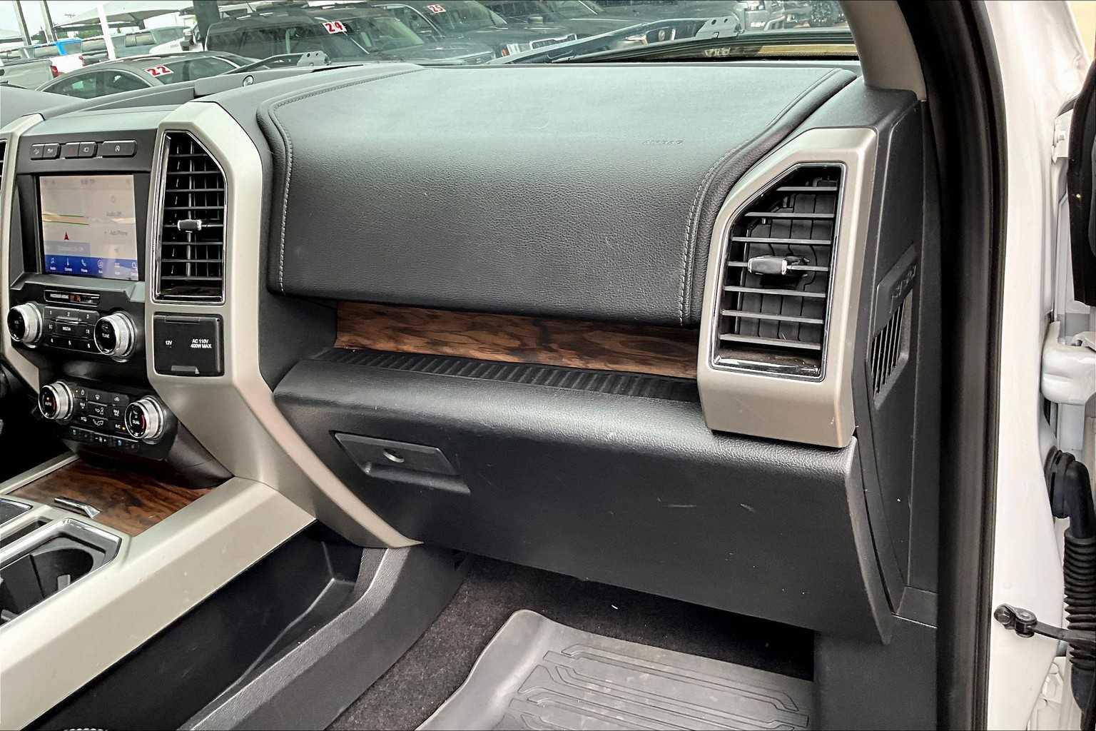 2020 Ford F-150 Lariat photo 16