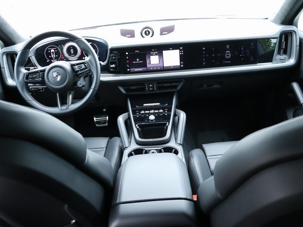 2025 Porsche Cayenne E-Hybrid Coupe Turbo photo 18