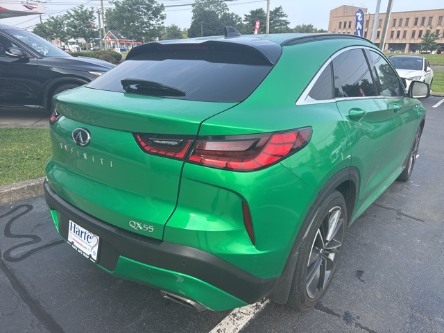 2022 Infiniti QX55 Luxe photo 3