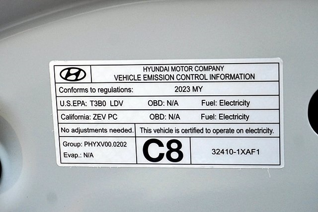 Used 2023 Gold Hyundai SEL image 37