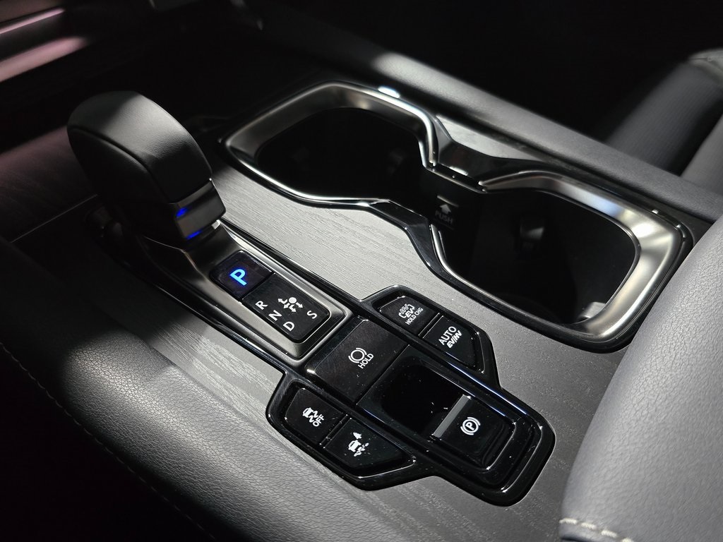 2025 Lexus RX 450h+ Luxury photo 20