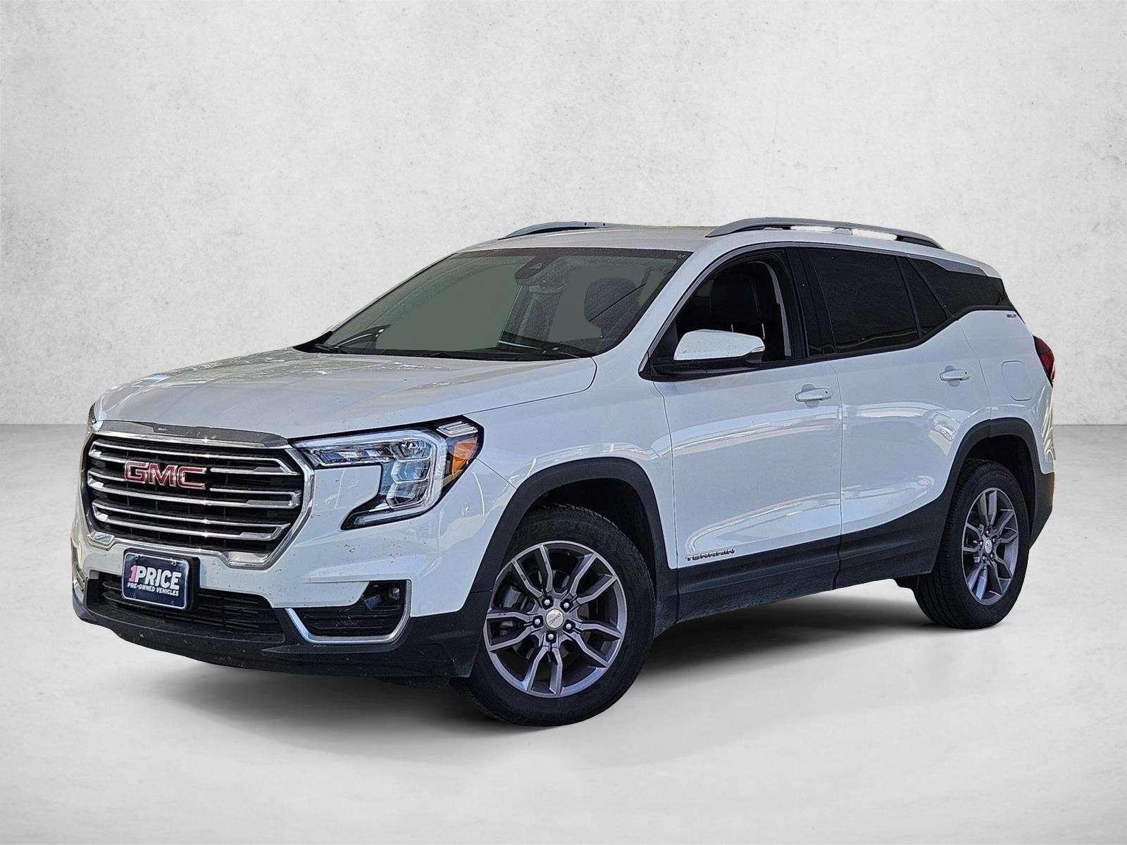 2023 GMC Terrain SLT's photo