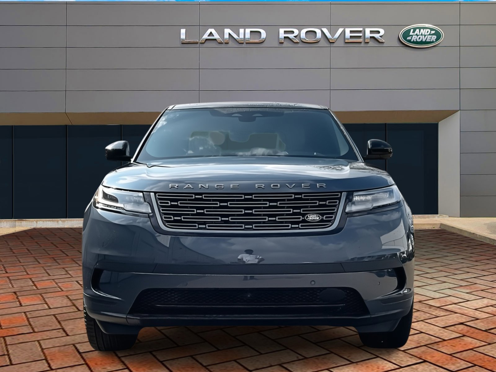 2026 Land Rover Range Rover Velar S photo 3