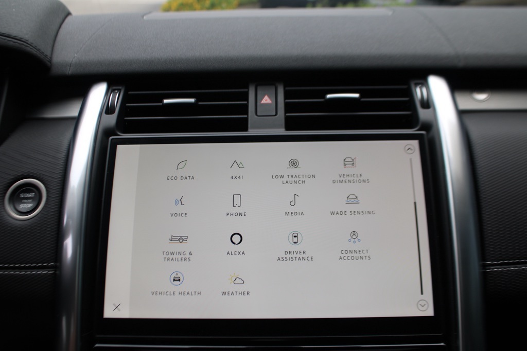2024 Land Rover Discovery P360 Dynamic SE photo 16