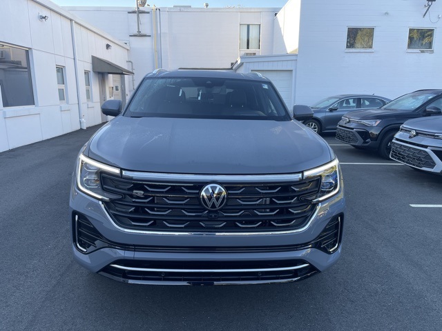 2026 Volkswagen Atlas Cross Sport SEL Premium R-Line photo 4