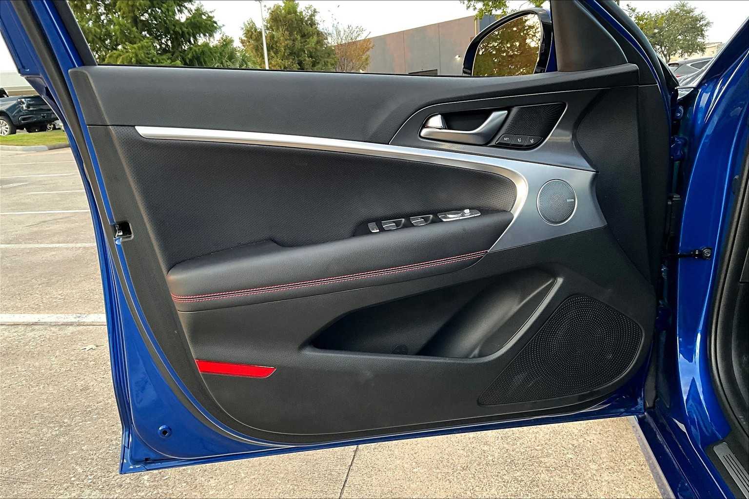 2024 Genesis G70 3.3T Sport Advanced photo 20