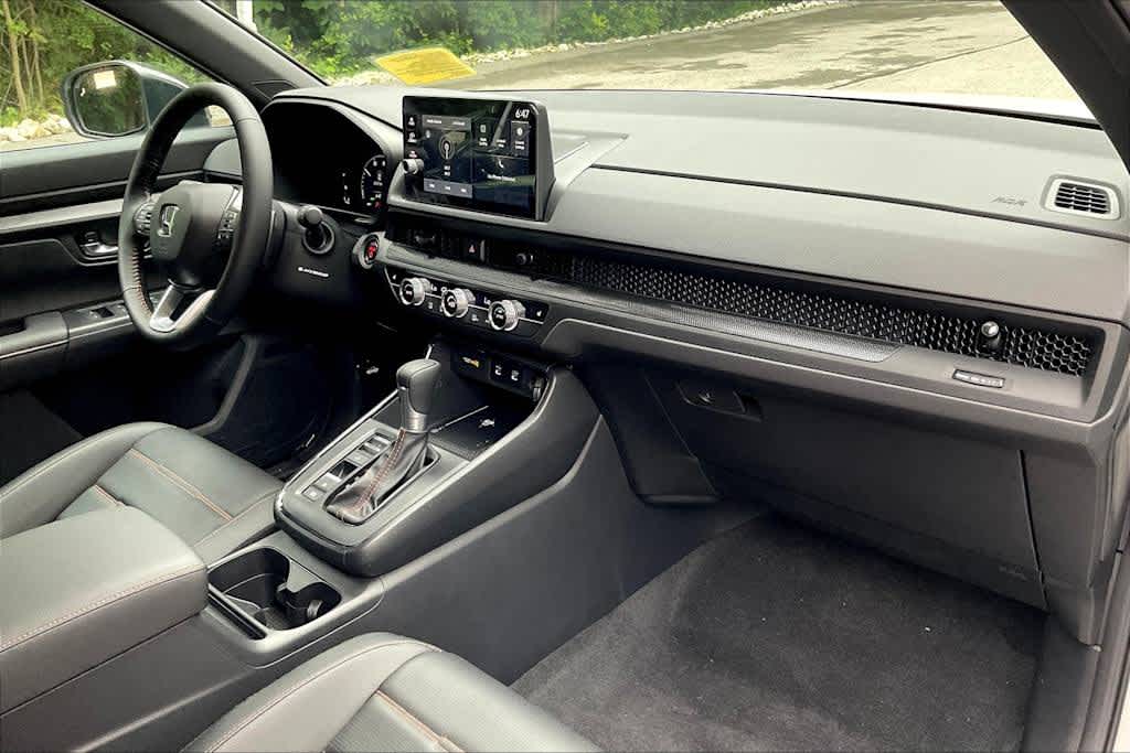 2026 Honda CR-V Hybrid Sport-L photo 7