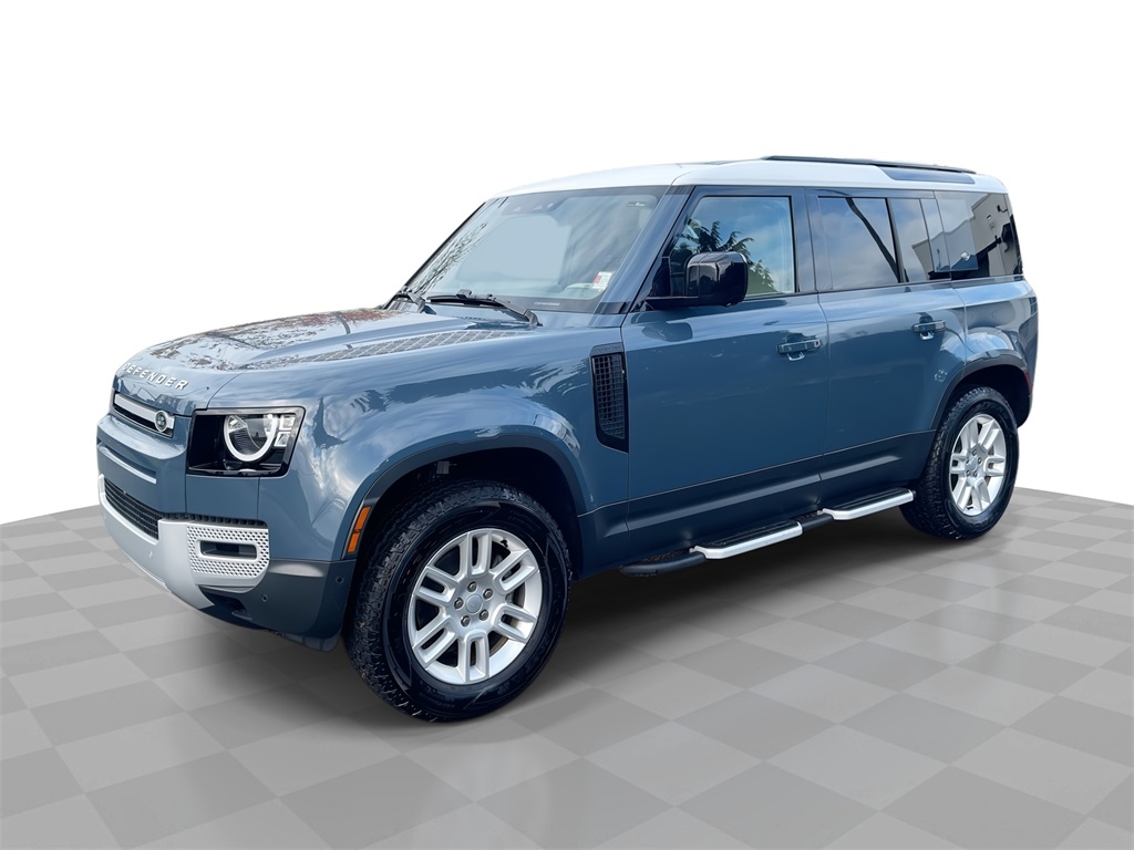 2023 Land Rover Defender S's photo