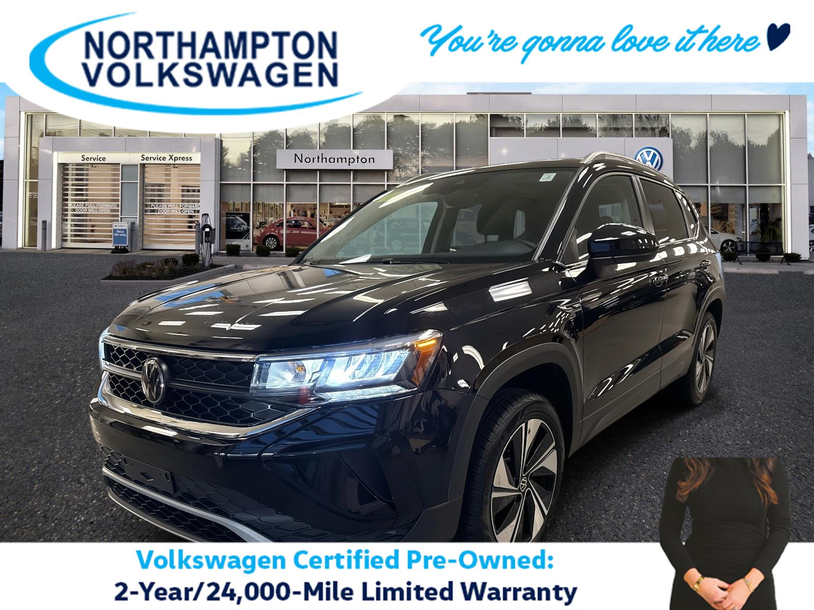 2024 Volkswagen Taos SE's photo