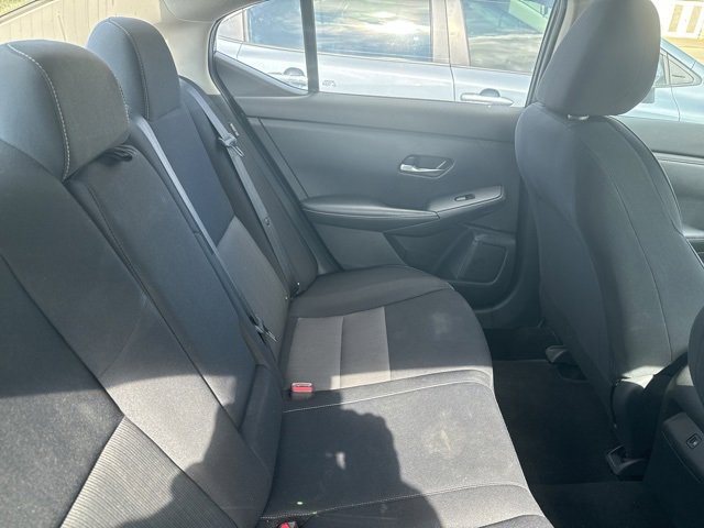 2021 Nissan Sentra SV photo 4