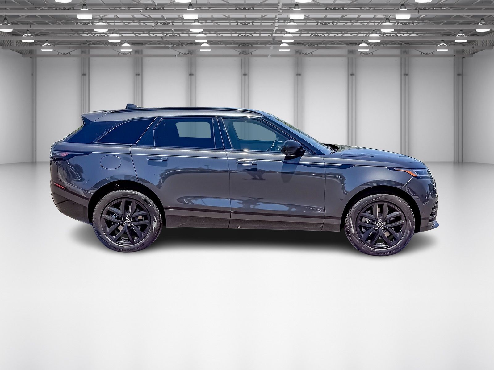 2026 Land Rover Range Rover Velar SE photo 6