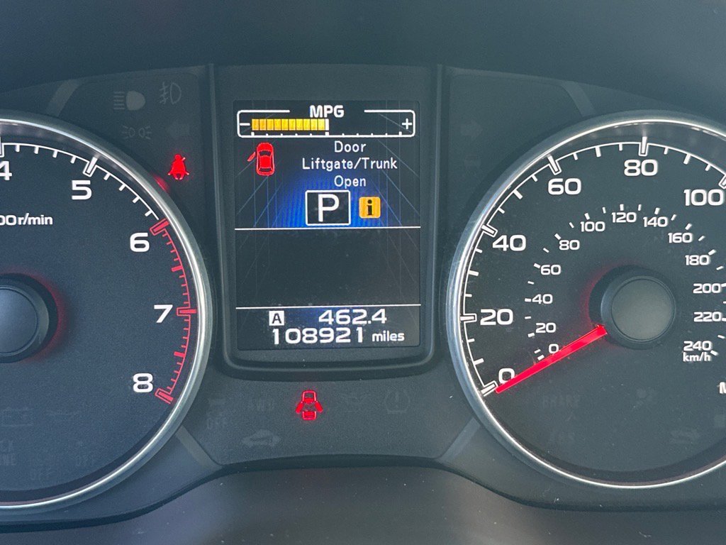 2014 Subaru Legacy 2.5i Limited photo 17