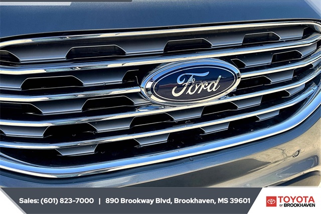 2024 Ford Edge Titanium photo 20