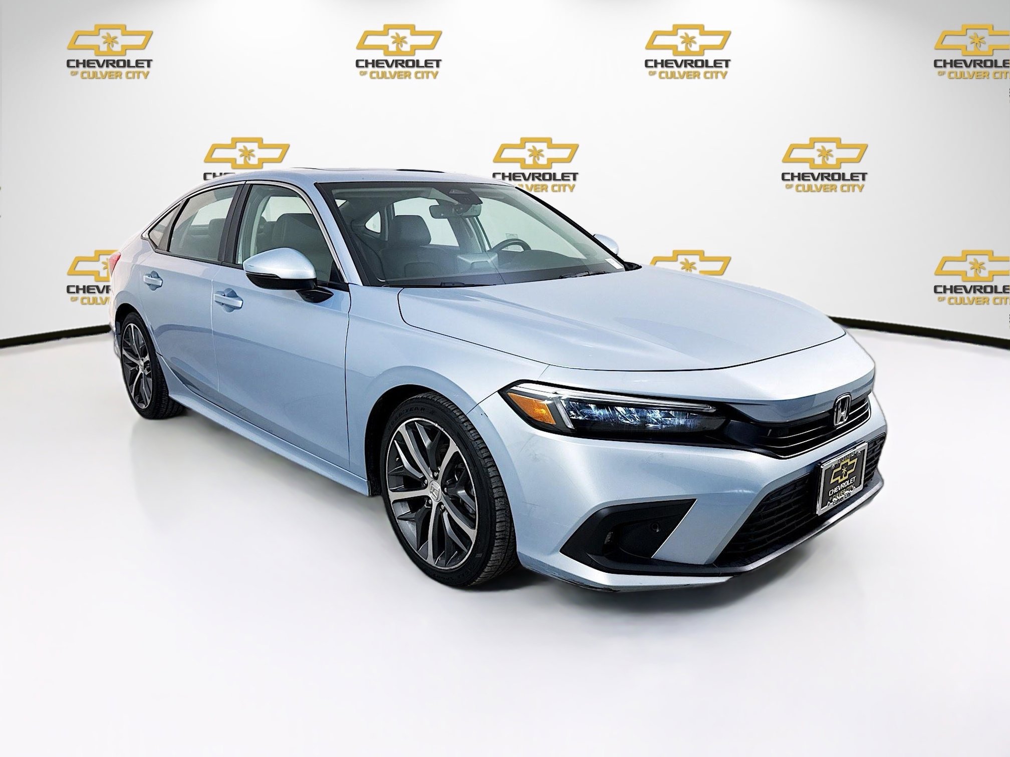 2022 Honda Civic Touring's photo