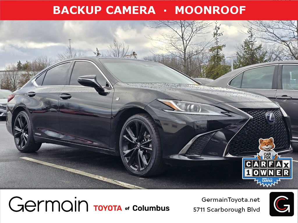 2022 Lexus ES Hybrid 300h F SPORT's photo