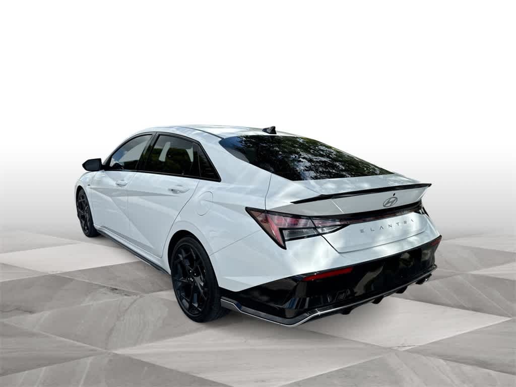 2024 Hyundai Elantra N Line photo 6