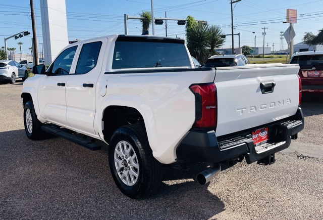 2025 Toyota Tacoma SR photo 4