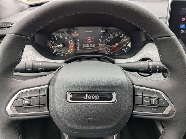 2024 Jeep Compass Latitude photo 26