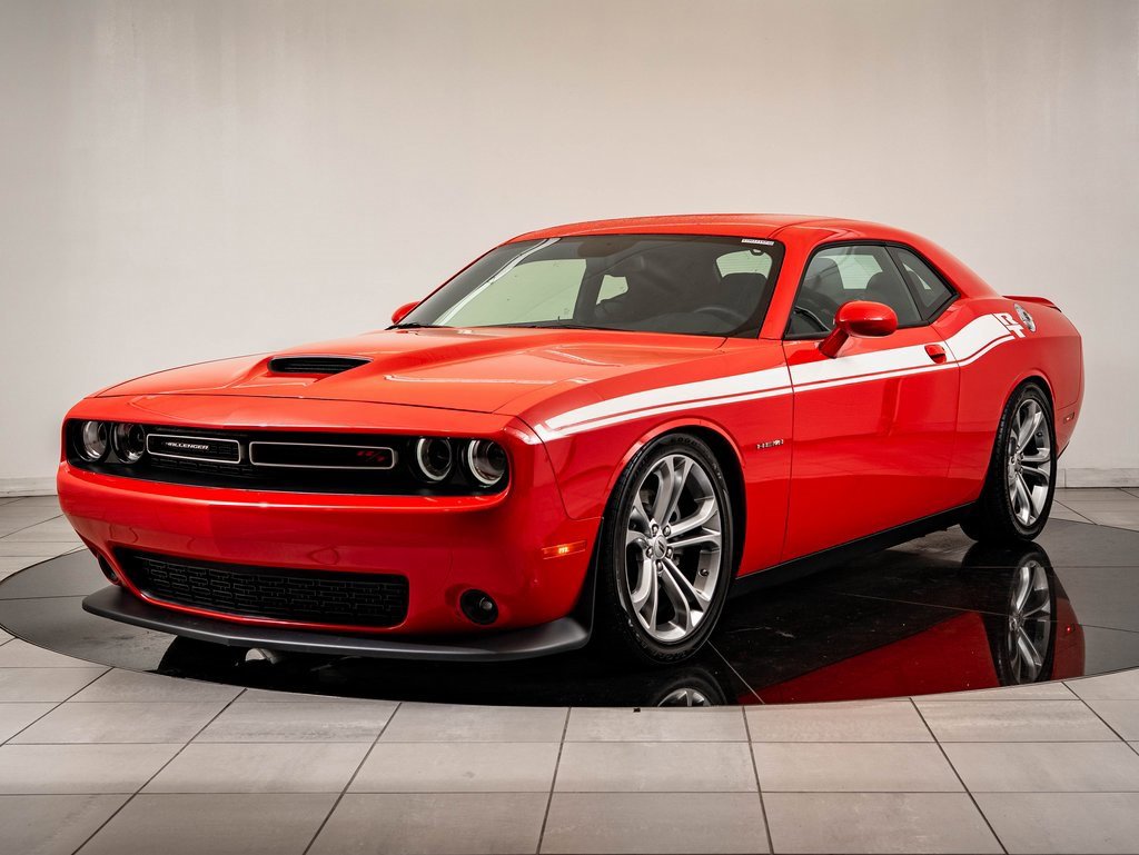 2022 Dodge Challenger R/T's photo