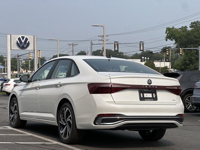 2025 Volkswagen Jetta 1.5T SEL photo 3