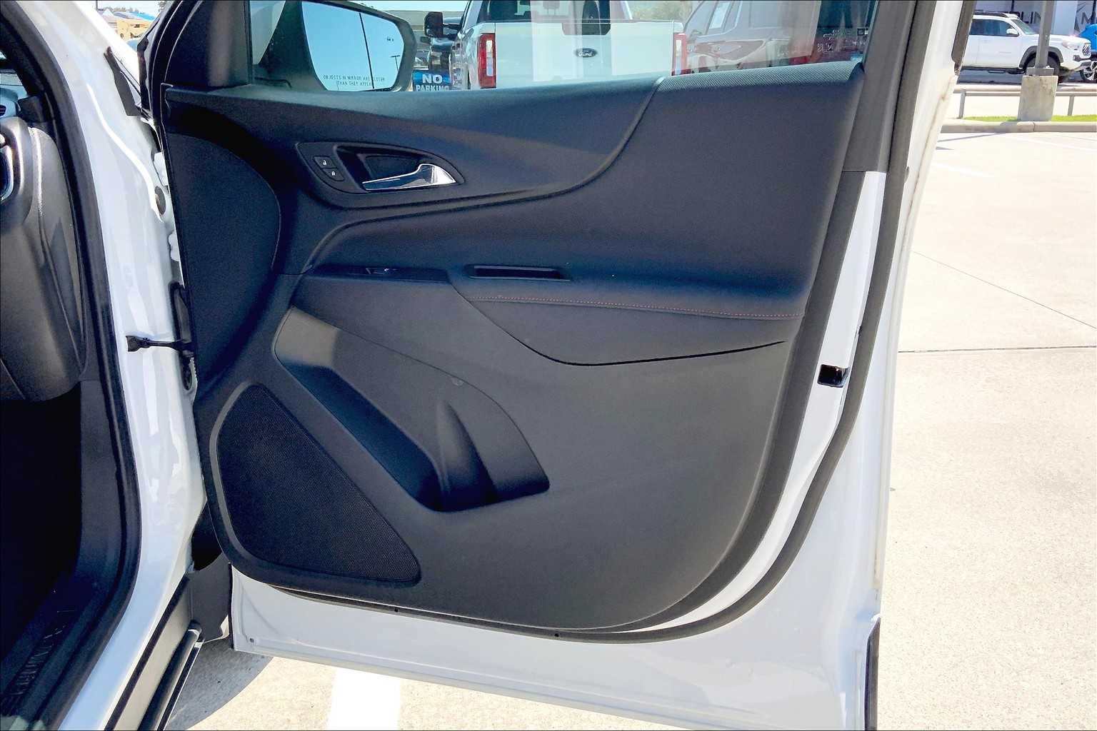 2022 Chevrolet Equinox RS photo 40
