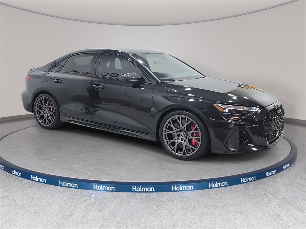 2025 Audi RS 3 Base photo 4